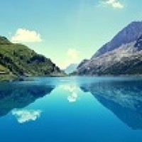 Blue River Properties LLC Logo