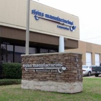 Signs Manufacturing Corporation Logo