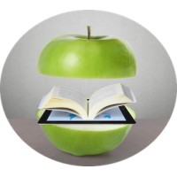 GreenApple STEM Logo