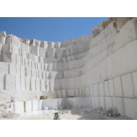 Stone Gallery Granite & Marble Logo