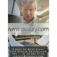 C Luxury Logo