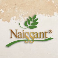 Laboratorios Farmavic Logo