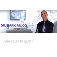 Smile Design Studio Logo