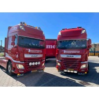 Vermeer Zeist B.V. Logo