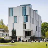 Trinity Long Room Hub Logo