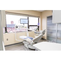 D2 Dental Associates Logo