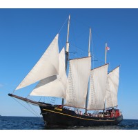 Cruise Toronto & Great Lakes Schooner Co. Logo