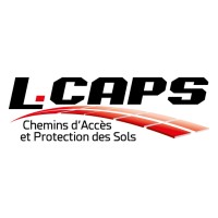 L.CAPS Logo