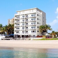Sun Tower Hotel & Suites Logo