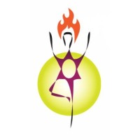 Hineini Yoga Logo