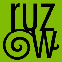 Ruzow Graphics Inc Logo