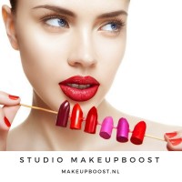 MAKEUPBOOST.NL Logo