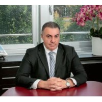 Rizzetti Immobiliare Bergamo luxury living Logo