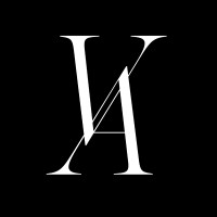 Vara Global Fine Arts [VARA ART] Logo