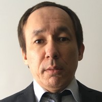 Rinat Utebaliyev Logo