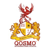 Qosmo International School Logo