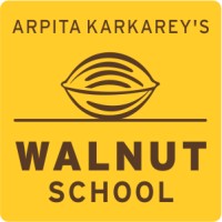 Walnut School Logo