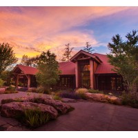 Ratna Ling Retreat Center Logo