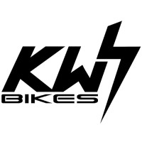 kWh Motors Logo