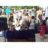 Harvey and Sam Puppet Company Logo