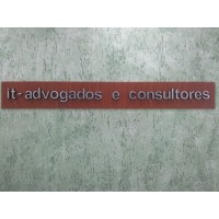 IT ADVOGADOS E CONSULTORES Logo