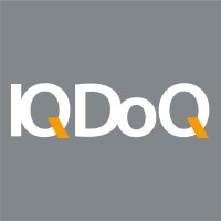 IQDoQ GmbH Logo