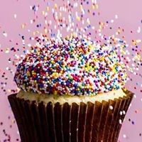 Smallcakes A Cupcakery Logo