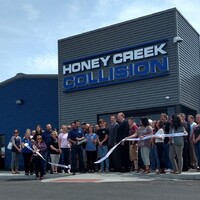 Honey Creek Collision Logo