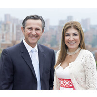 Velasco, Calle & DAlleman Abogados Logo