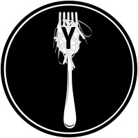 Yummie Creative Logo