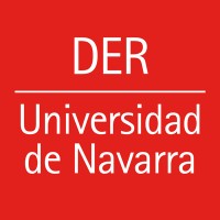 Facultad de Derecho de la Universidad de Navarra Logo