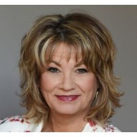 LinkedIn® Strategist, LinkedIn Trainer Worldwide, LinkedIn Profile Makeovers Logo