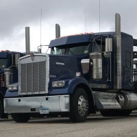 Novco Trucking Inc Logo