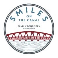 Smiles on the Canal Family Dentistry Logo