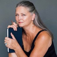 Love, April Kline Logo