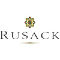 Rusack Vineyards Logo