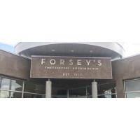 Forseys Fine Furniture + Interior Design Logo