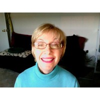 Liz Craig, Writer Logo