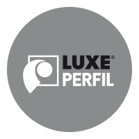 LUXE PERFIL Logo