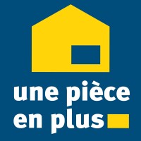 UNE PIECE EN PLUS Logo
