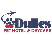 Dulles Executive Pet Center Logo