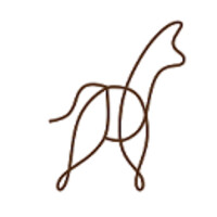 Suri & Huacaya LLC Logo
