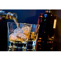 DISTRILICORES IC Logo