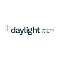 Daylight Recovery Center Logo