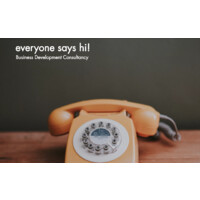 everyone says hi! Logo