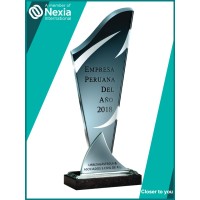 URBIZAGÁSTEGUI & ASOCIADOS S. CIVIL DE R. L. Logo