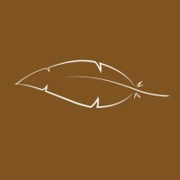 Tati Magalhães Logo