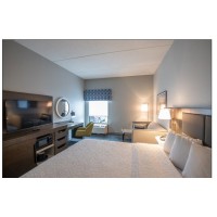 Hampton Inn Waldorf Logo