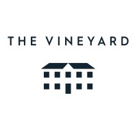 Vineyard Hotel Logo