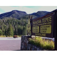 Pahaska Tepee Logo